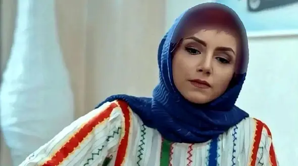 رونمایی «نازنین بیاتی» از تیپ و چهره جدید پاییزی اش در 34 سالگی