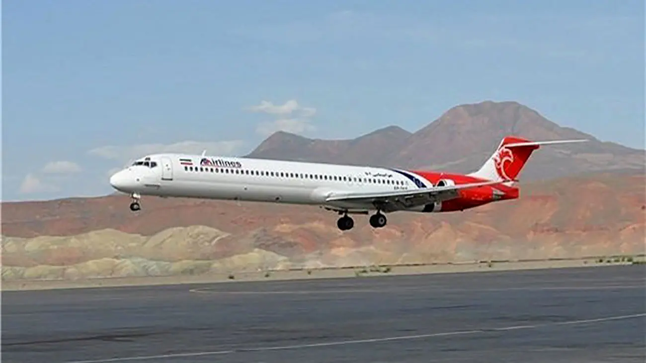 فرود اضطراری پرواز ایران ایر در فرودگاه تبریز / بیمار بدحال به بیمارستان منتقل شد