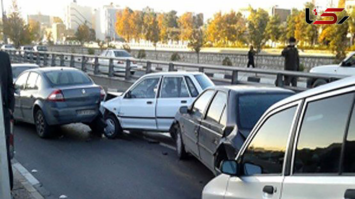 تصادف زنجیره ای در تهران با یک مصدوم