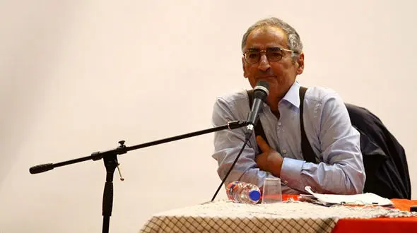 یکسال زندان برای صادق زیبا کلام !