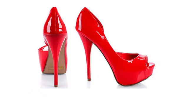 جدید ترین کفش های پاشنه بلند برای زنان شیک پسند