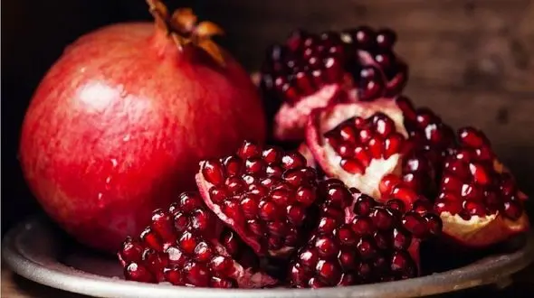 شب یلداتان مبارک ، دانه های یاقوت ایران + فیلم