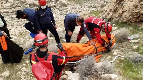 کشف جسد جوان کوهنورد در کوهدشت + جزییات