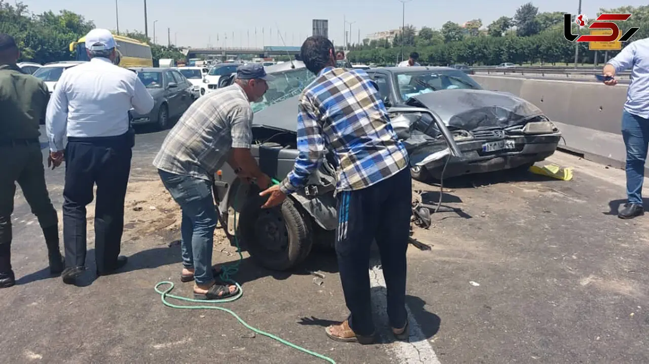 5 عکس باورنکردنی از تصادف مرگبار پژو 405 با نیوجرسی بزرگراه آزادگان  