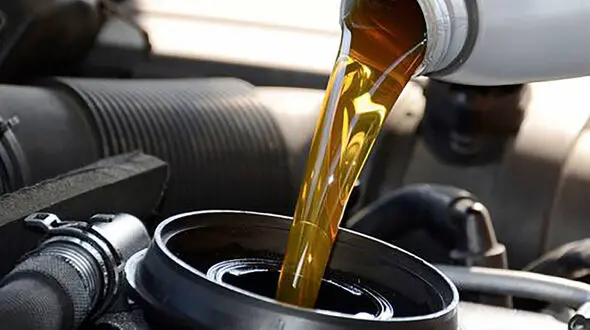 افزایش 35 درصدی قیمت روغن موتور در بازار
