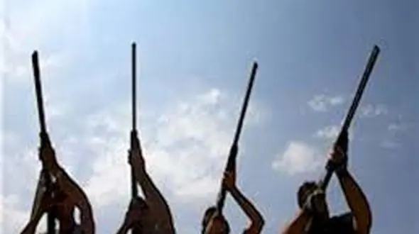 بازداشت 90 مرد در تیراندازی های وحشت آور آبادان