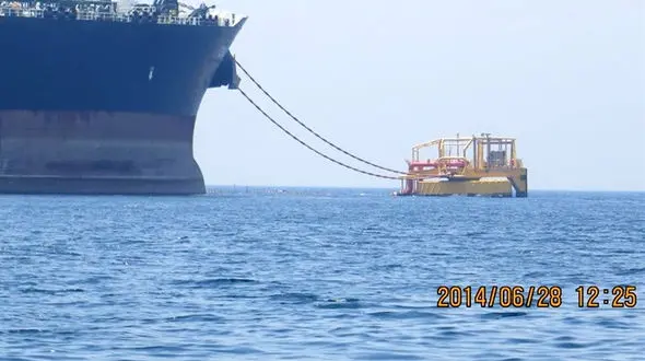  نخستین گوی شناور پایانه نفتی جاسک نصب شد 