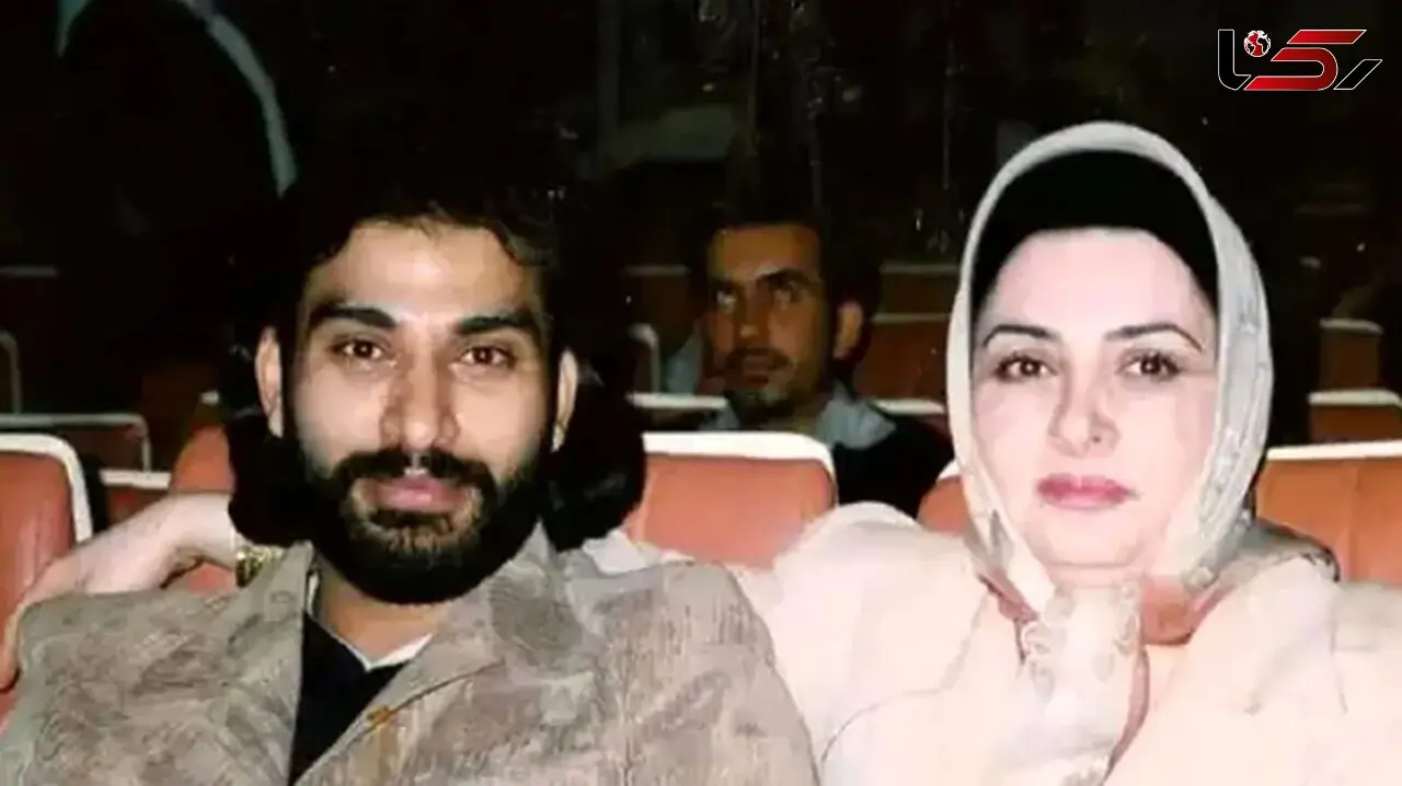 فیلم آواز احساسی /  ناصر عبداللهی چشم تو چشم  زنش میخونه پیش کلی آدم میگه تقدیم به همسر گلم ... / روحش شاد