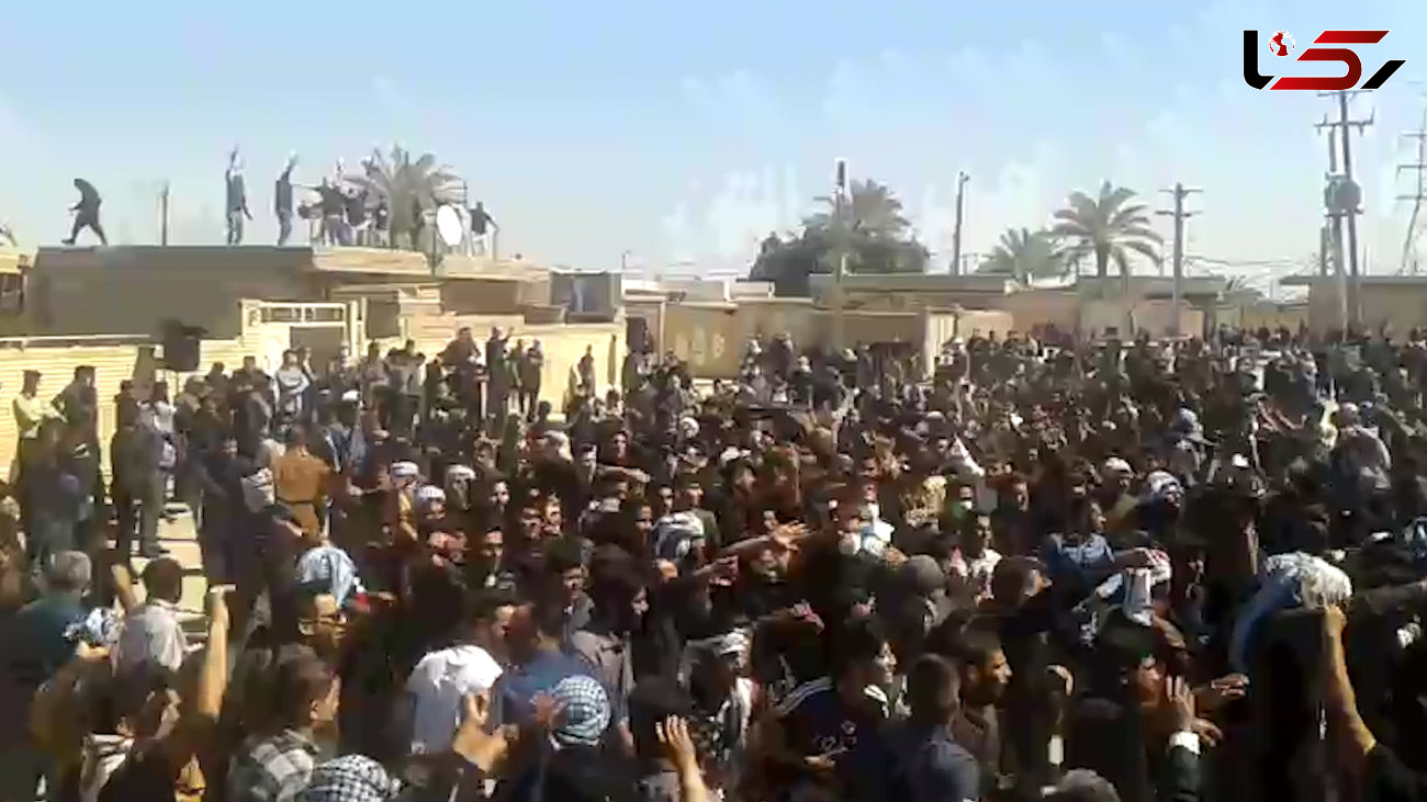 فیلم / تشییع جنازه کرونایی با حضور هراز شرکت کننده بدون ماسک در خرمشهر