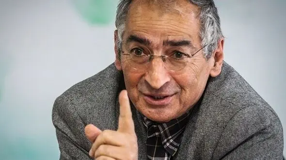 زیبا کلام: نباید احساسات مردمی مصادره شود/جوانان، تحصیل کرده ها و دانشجویان از آینده سرخورده هستند