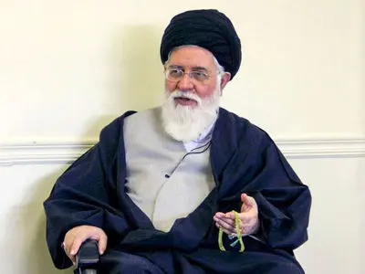 علم الهدی: نباید با توهین و نفرت با دختران بی حجاب برخورد کرد/ ورود بانوان به ورزشگاه هیچ مانعی ندارد