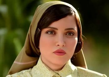 حس و حال غریب بهنوش طباطبایی در میان اجرای تئاتربهنوش طباطبایی : واژه نتوانستن  بی مفهوم ترین واژه عالم است...