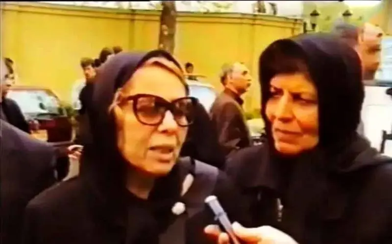 مهری خمارلو