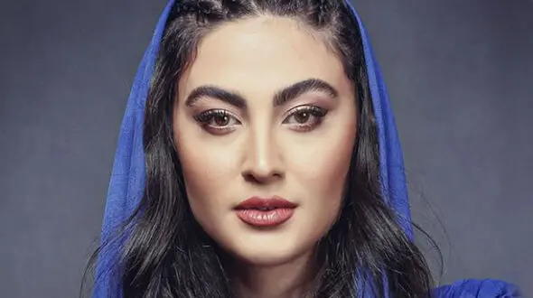 مریم مومن هم بی روسری شد ! + عکس خانم بازیگر با تیپ مخالف
