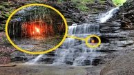 این عجایب طبیعت شما را شگفت زده می کند / مشاهده شعله های آتش در یک آبشار + عکس 
