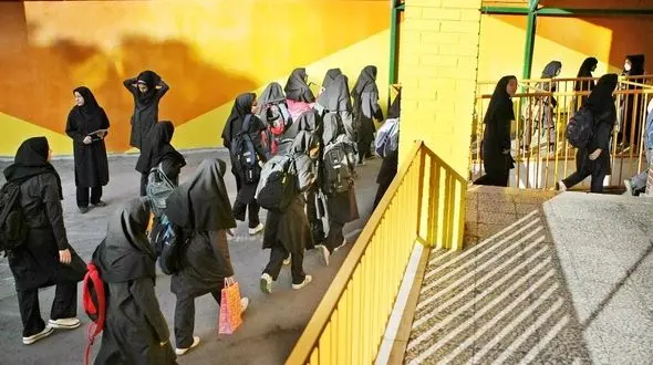 واکنش آموزش و پرورش به خبر بخش فیلم مستهجن در مدارس/  از اساس باطل است