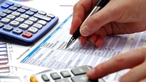 دولت پزشکیان با کسری بودجه 556 هزار میلیاردی بجامانده از دولت قبل چه می کند؟