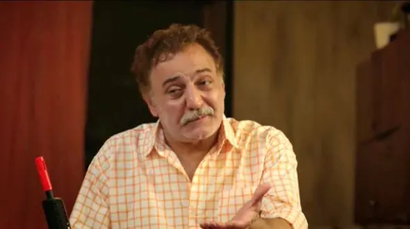 رونمایی از پسر خوش قد و بالای تقی سریال پایتخت؛ بهش میاد همچین پسر بزرگی داشته باشه؟! / ماشاءالله خانوادگی هنرمندن!+عکس