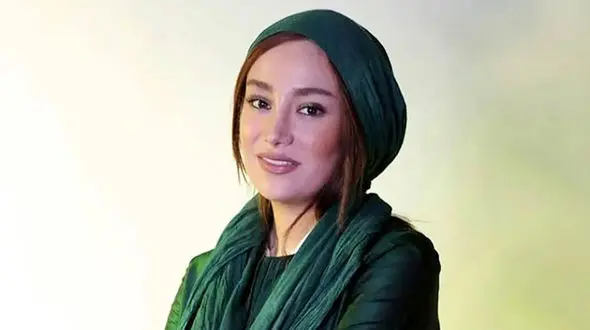 بهاره افشاری این بار با تغییر چهره آمد !  / هم ژل هم بوتاکس هم عمل بینی ! + عکس ماشین لوکس در دشت و کویر !  