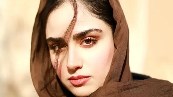 هانیه غلامی بازیگر سریال "یزدان" از تحقیرهای پشت صحنه گلایه کرد: «همکارهام پشت سرم بهم گفتن دهاتی» + ویدیو