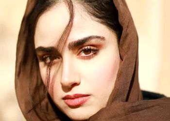 هانیه غلامی بازیگر سریال "یزدان" از تحقیرهای پشت صحنه گلایه کرد: «همکارهام پشت سرم بهم گفتن دهاتی» + ویدیو