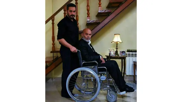 بازیگر معروف ایرانی  بخاطر «ملی و هزار راه نرفته‌اش» ویلچر نشین شد +عکس