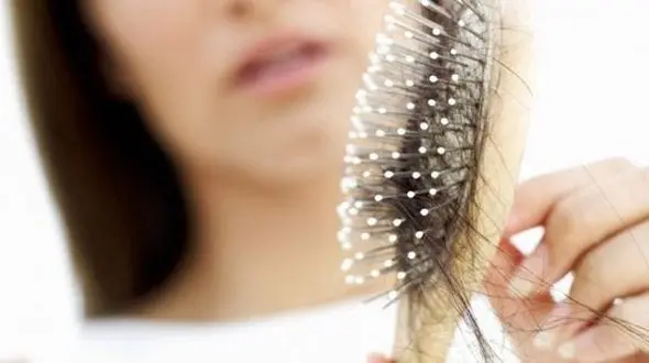 ریزش مو  شدید نشانه چه بیماری است؟