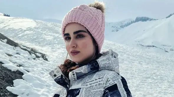 استایل تحسین برانگیز خانم بازیگر جوان ایرانی/ هانیه غلامی کولاک کرد!