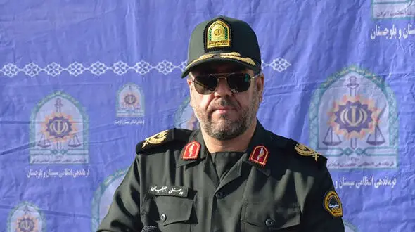 این مرد زاهدان را آشفته کرده بود / شگردش چه بود