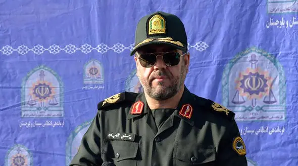 این مرد زاهدان را آشفته کرده بود / شگردش چه بود