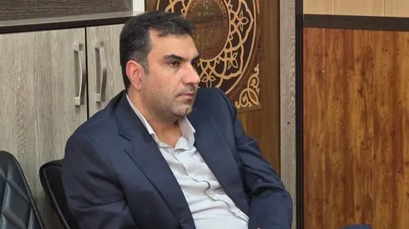 حذف ارز ترجیحی، خطر ۷۰ درصدی افزایش قیمت دارو را رقم می‌زند/ تیم اقتصادی رئیس جمهور برایش قصه‌های دیگری می‌خوانند