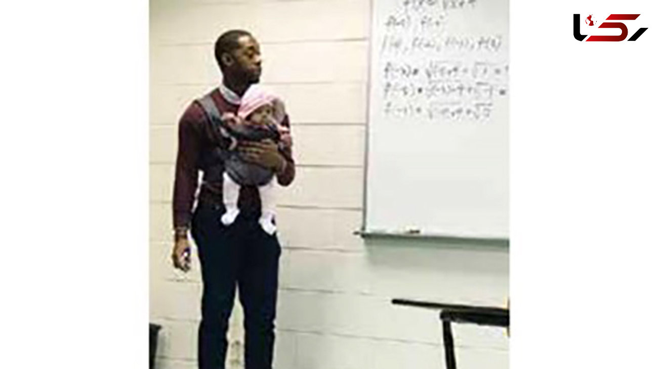 تدریس درس با در آغوش گرفتن فرزند یک دانشجو توسط استاد دانشگاه سوژه رسانه ها شد + عکس