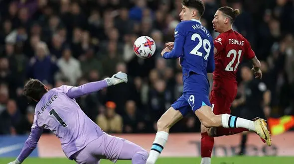 توقف بازی چلسی- لیورپول برای افطار بازیکنان مسلمان+ فیلم