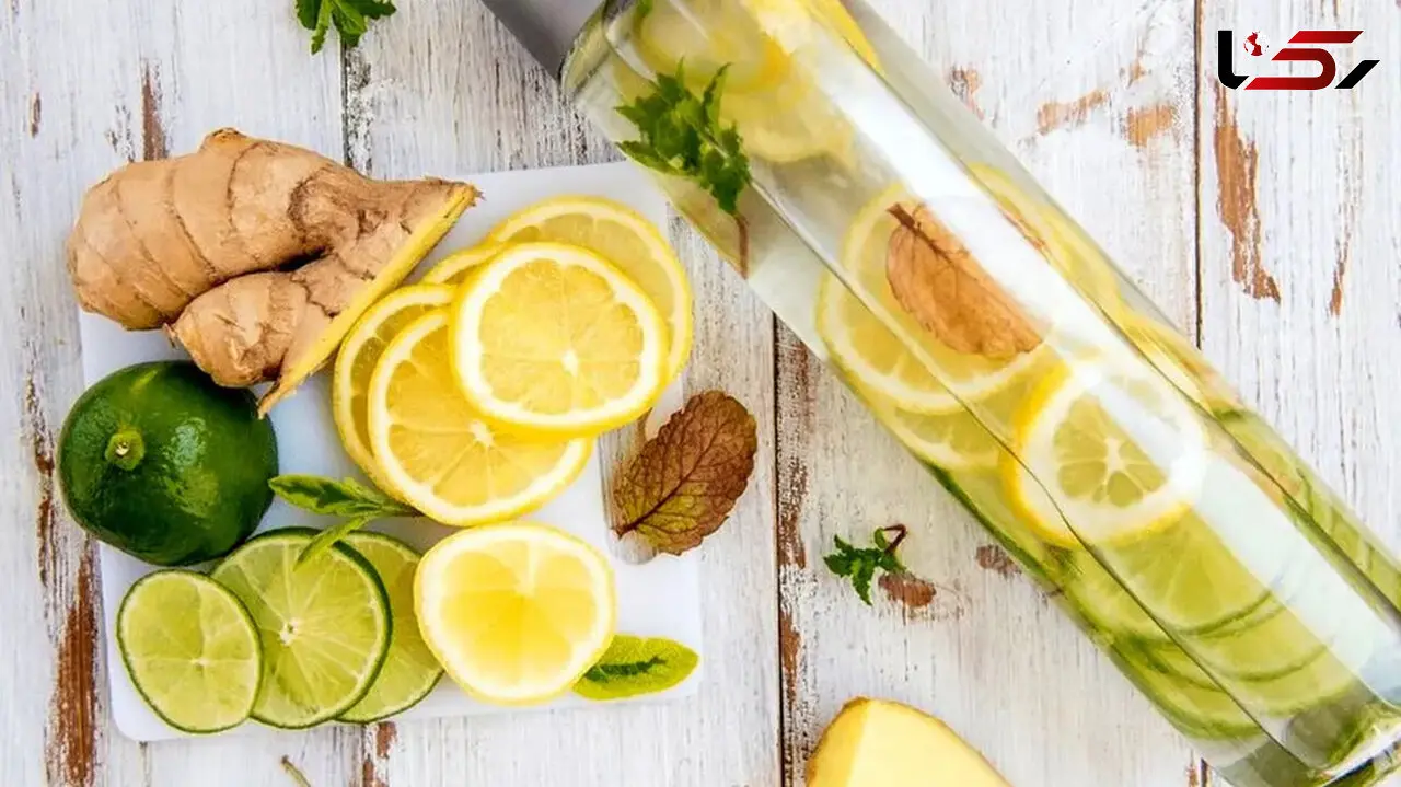 طرز تهیه نوشیدنی های مفید برای پوست صورت + فیلم
