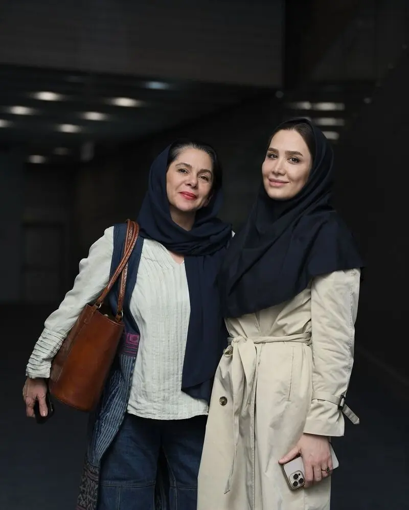 سارا روستاپور و مستانه مهاجر