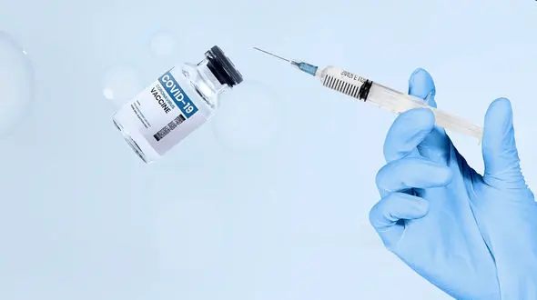 حذف محدودیت سنی واکسیناسیون