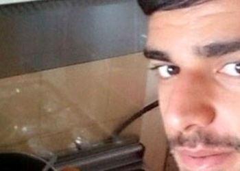 مهدی طارمی: من غذای موردعلاقه‌ام قیمه بوشهریه که این جا پیدا نمیشه هرچی گیر بیاریم میخوریم+فیلم