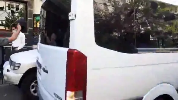 فرار اعضای هیات رئیسه فدراسیون از رویارویی با خبرنگاران + فیلم