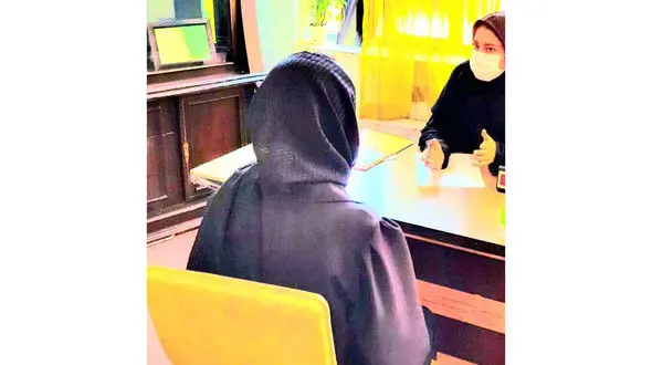 شوهر دوستش را شبانه به اتاق خوابم فرستاد / وقتی بیدار شدم خشکم زد