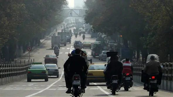 عوارض زندگی در کنار بزرگراه های شلوغ/آلاینده های هوا سلامت قلب را تهدید می کند 