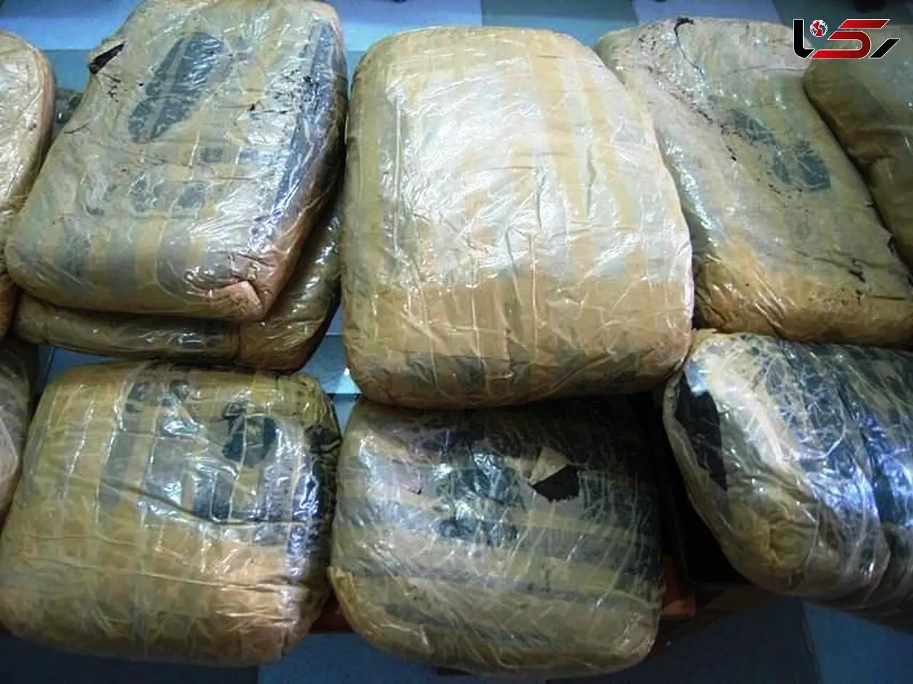 پدر و پسری با 80 کیلوگرم تریاک دستگیر شدند