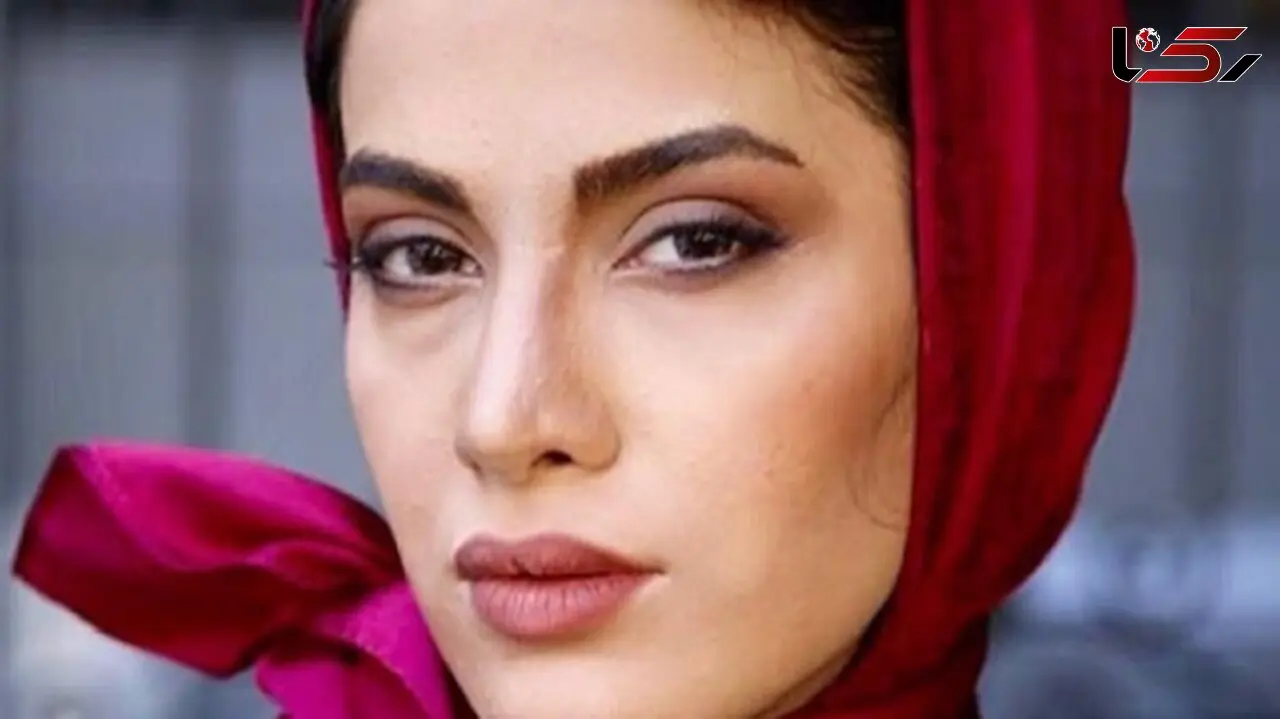 ریحانه رضی ستاره درخشان سریال تاسیان با استایل سبز رنگ خاص و متفاوت در سفر به شهر یزد