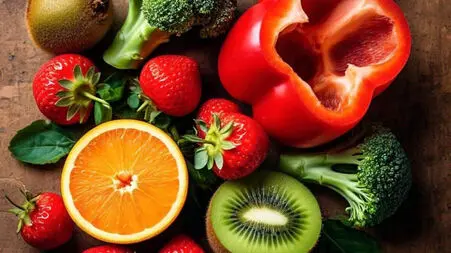 ۵ ماده غذایی مفید برای سلامت چشم؛ از هویج تا ماهی‌ های چرب