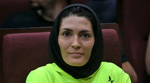 فیلم مبارزه الهه منصوریان با زن چینی ! / ناک اوت حریف با مشت های سهمگین !
