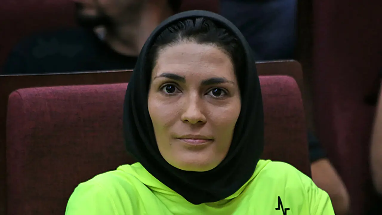 فیلم مبارزه الهه منصوریان با زن چینی ! / ناک اوت حریف با مشت های سهمگین !