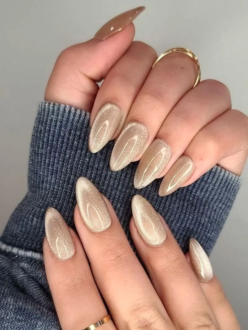 مدل ناخن آیس | جذاب ترین مدل ناخن آیس از آبنباتی تا سرامیکی برای نوروز ۱۴۰۵ روی ناخن های کوتاه و بلند دخترانه و عروسانه که خیلی باکلاس و خاصه!