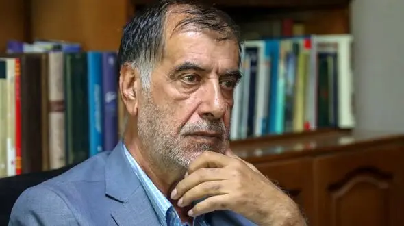 واکنش باهنر به نقد اصلاح‌طلبان؛ شنا در خلاف جهت رودخانه برای جذب مخاطب