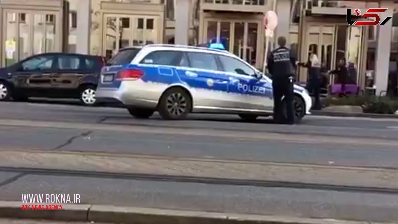 لحظه تیراندازی پلیس به فردی که سه عابر پیاده را در شهر هایدلبرگ با خودرو زیر گرفت + فیلم