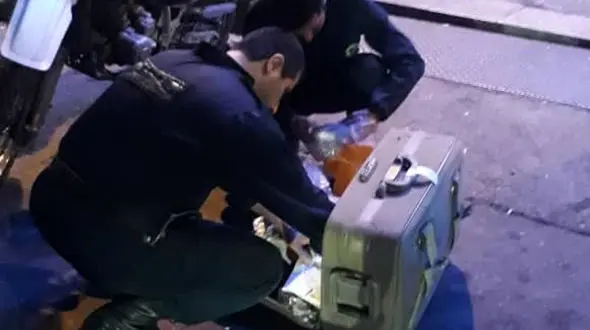 خبر ویژه / اعزام تیم چک و خنثی در پی وجود چمدان مشکوک در میدان شهید طهرانی مقدم + عکس 