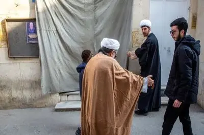 تصاویر جذاب از مراسم عمامه گذاری طلاب در قم